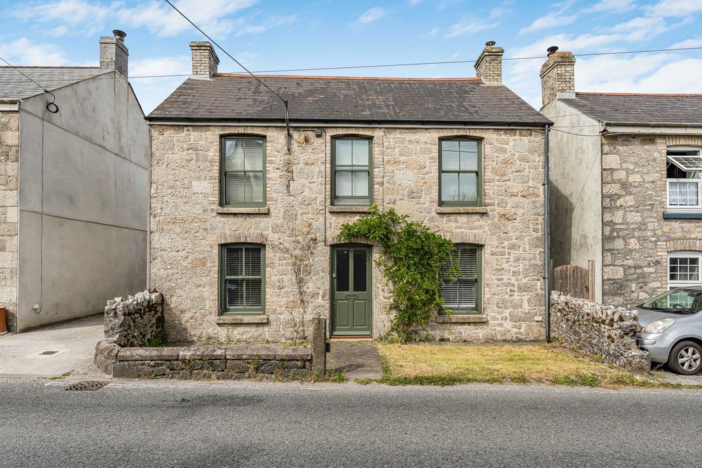 Property photo 1 of 30