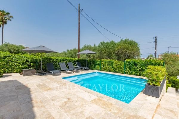 Property photo 2 of 7