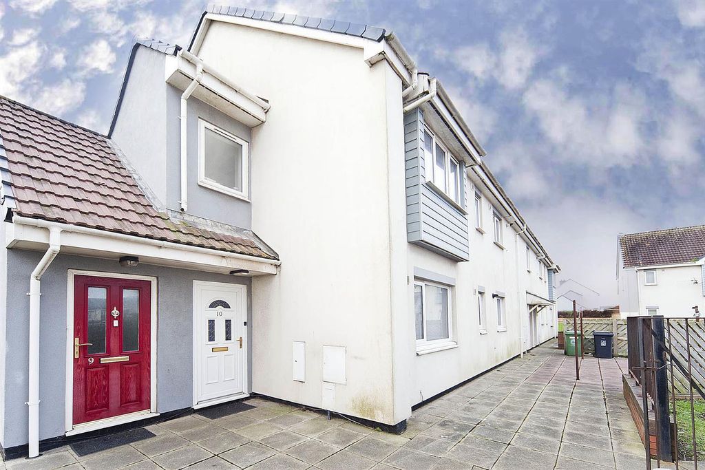 Property photo 1 of 16