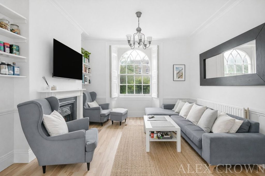 Property photo 3 of 9