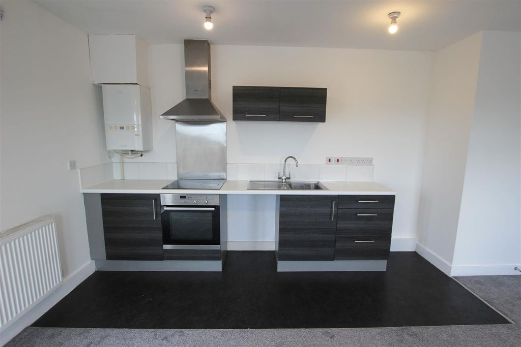 Property photo 3 of 14 Open Plan Living Kitchen