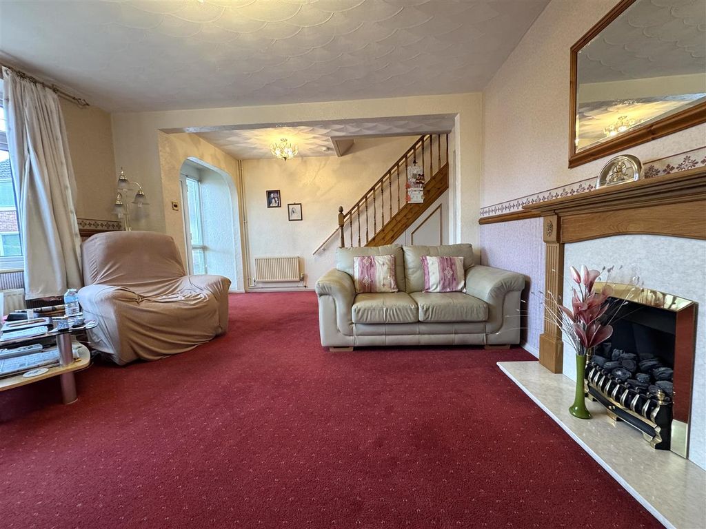 Property photo 2 of 16 Img_9808.Jpeg