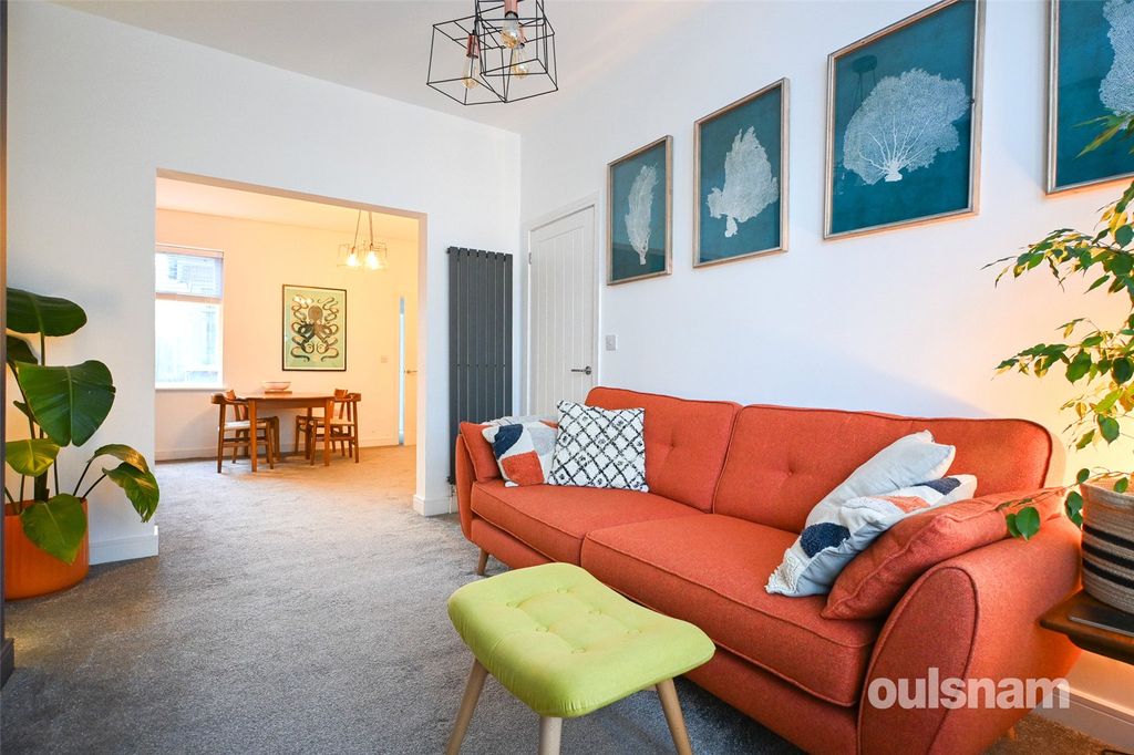 Property photo 3 of 32 Picture No. 12