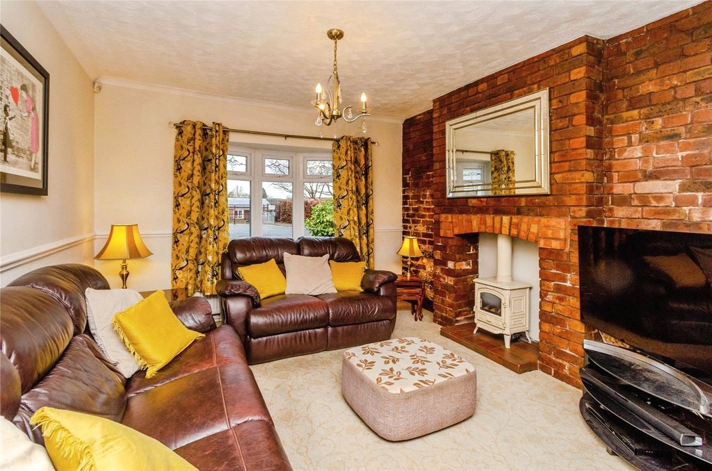 Property photo 3 of 23 Picture No. 03