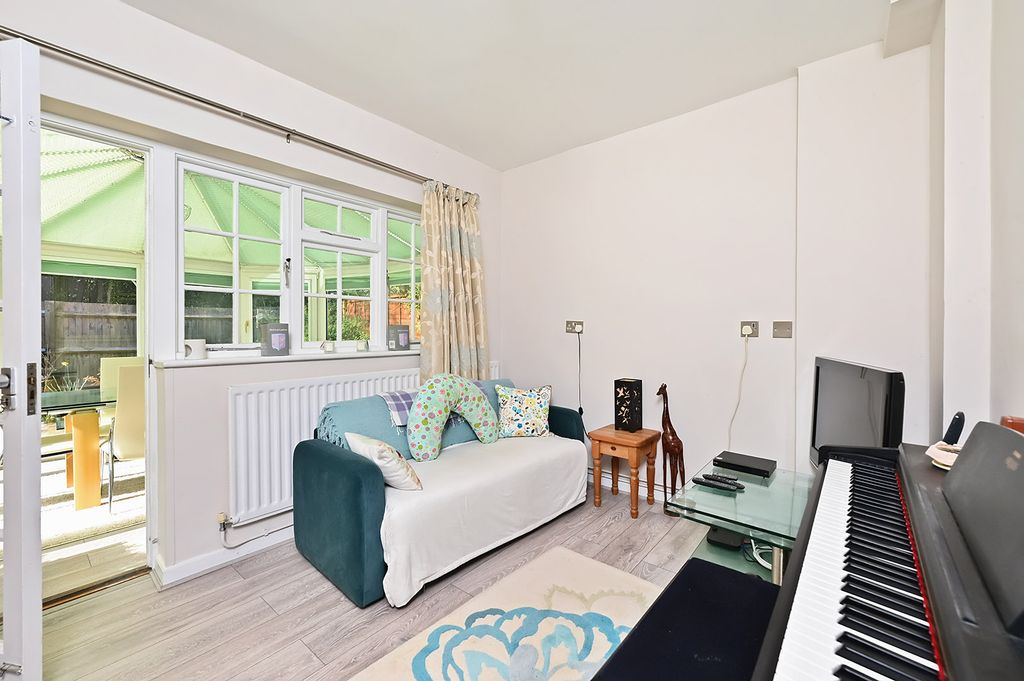 Additional image 16 of 4 bed detached house for saleVirginia Gardens, Farnborough GU14