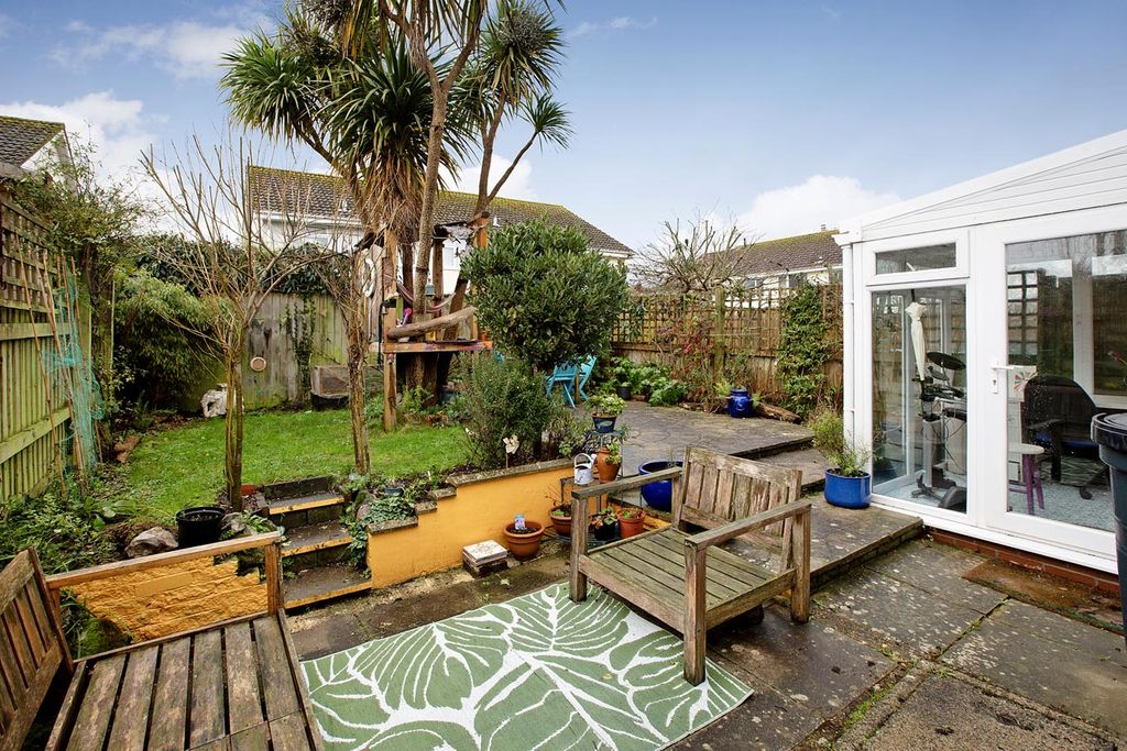 Property photo 2 of 13 Photo 2