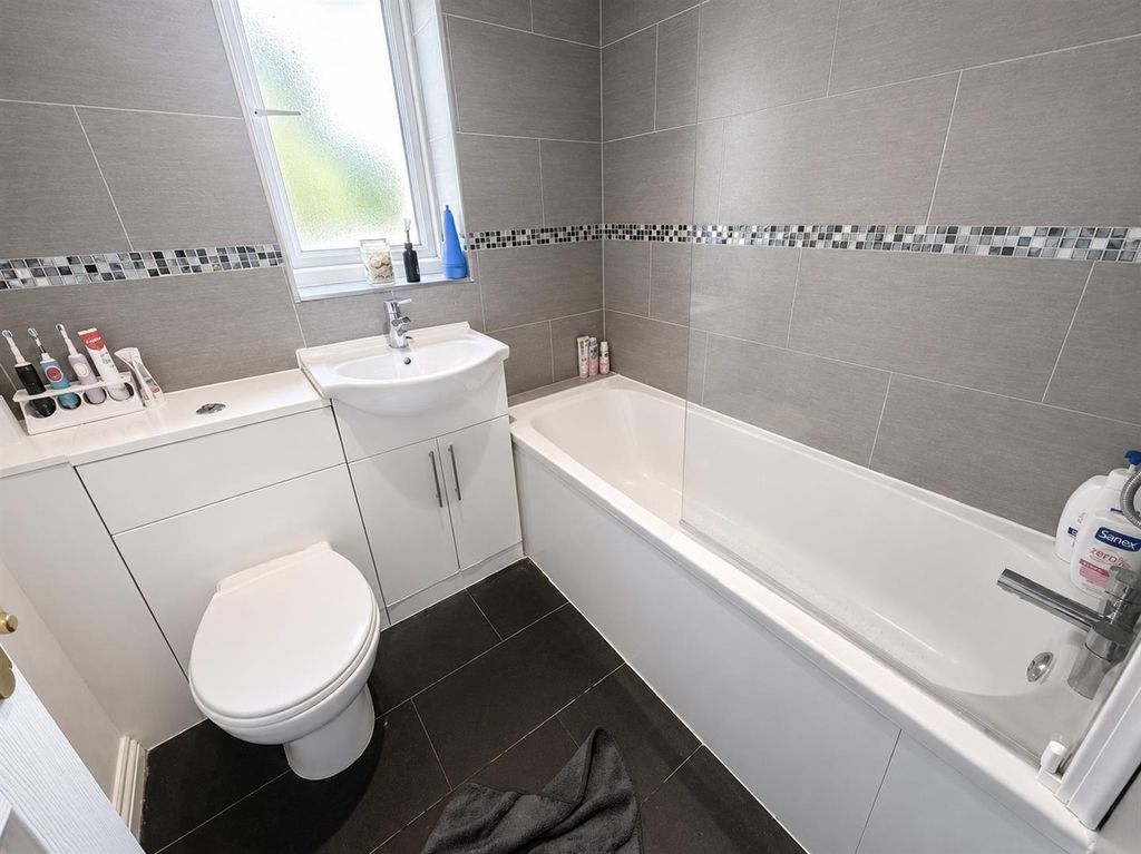 Property photo 3 of 8 G.Png