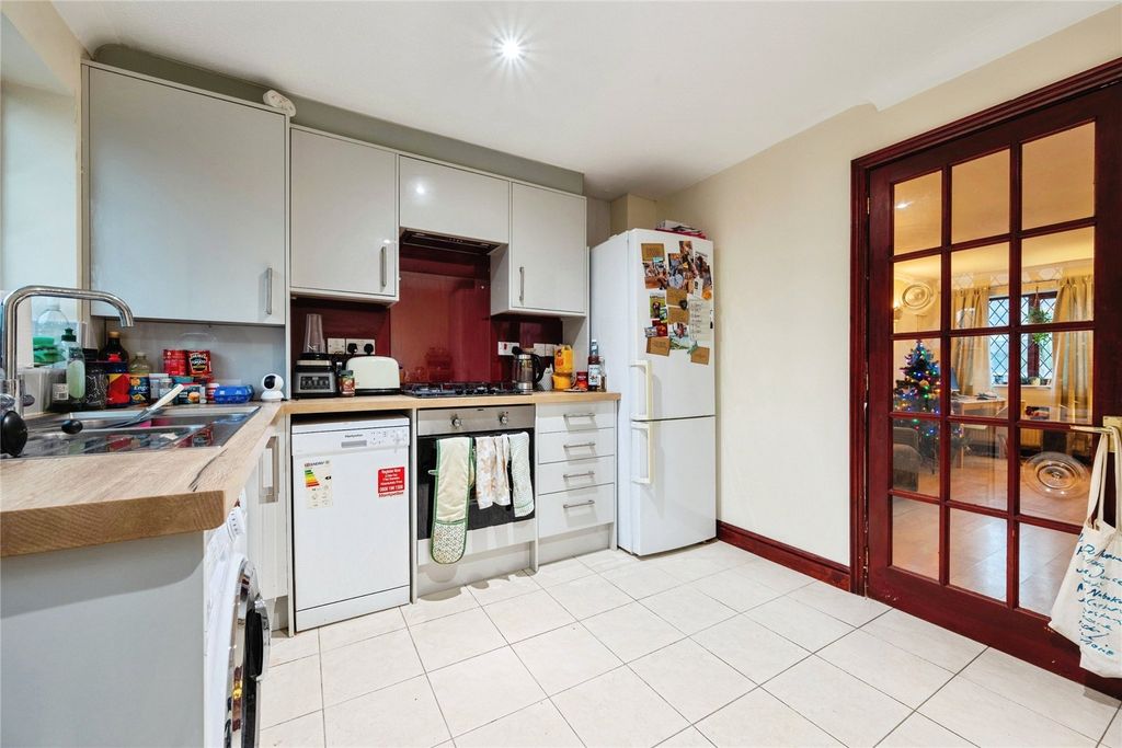 Property photo 2 of 15 Picture No. 08