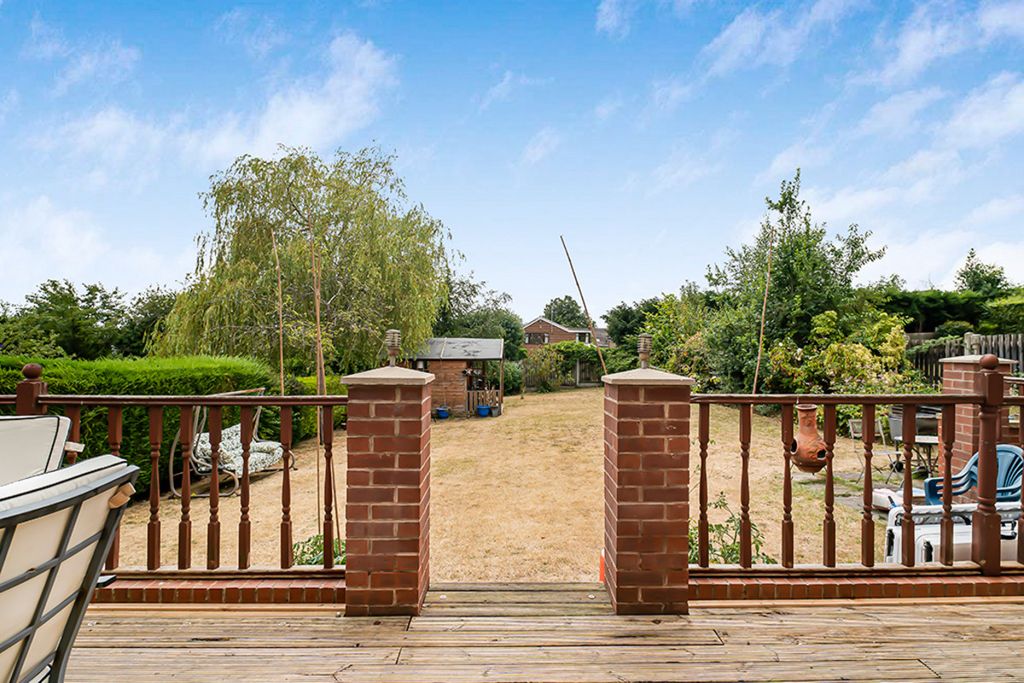 Property photo 2 of 20