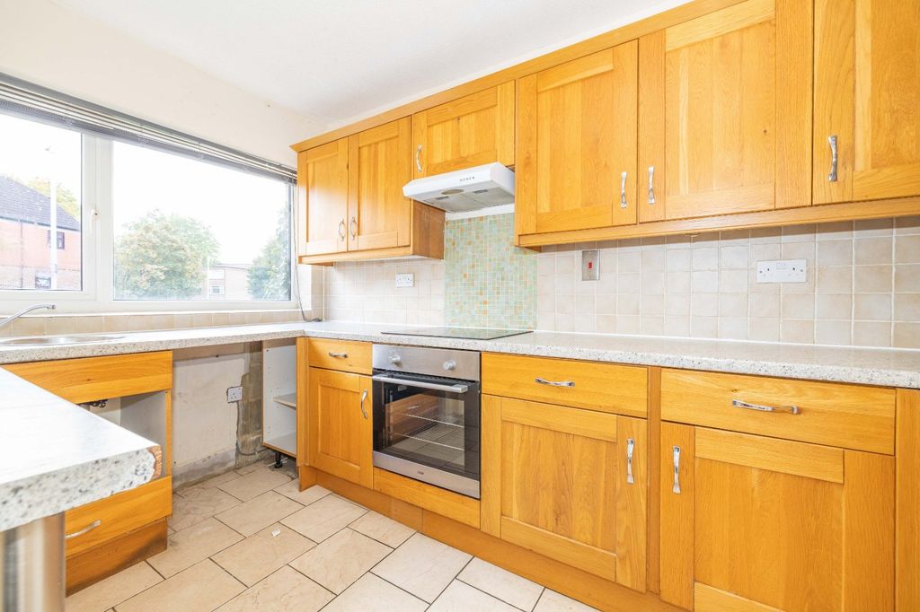 Property photo 3 of 13 Picture 3