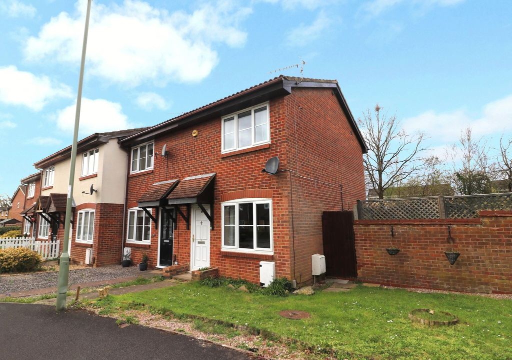 Property photo 1 of 9