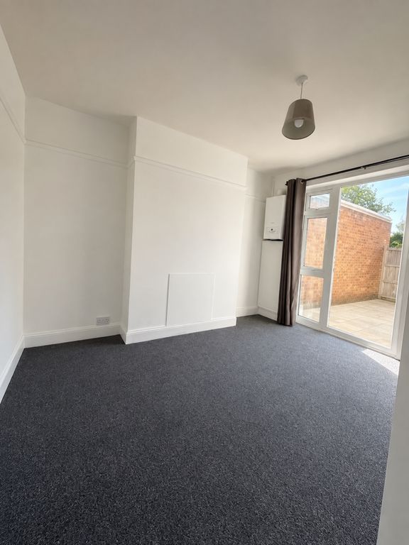 Property photo 2 of 9 d4989B9d-06A4-4896-Aa41-860E9A7Aa615