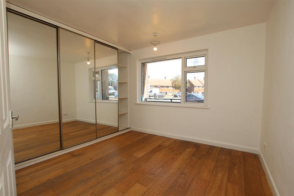 Property photo 1 of 8 Img_5474.Jpg