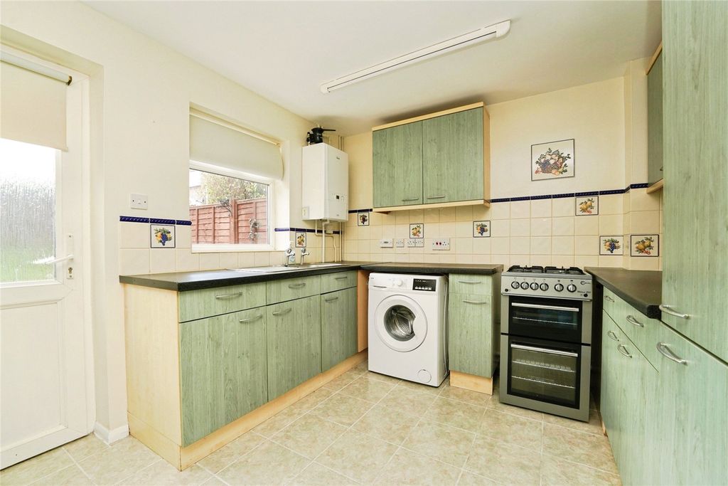 Property photo 3 of 10 Picture No. 02
