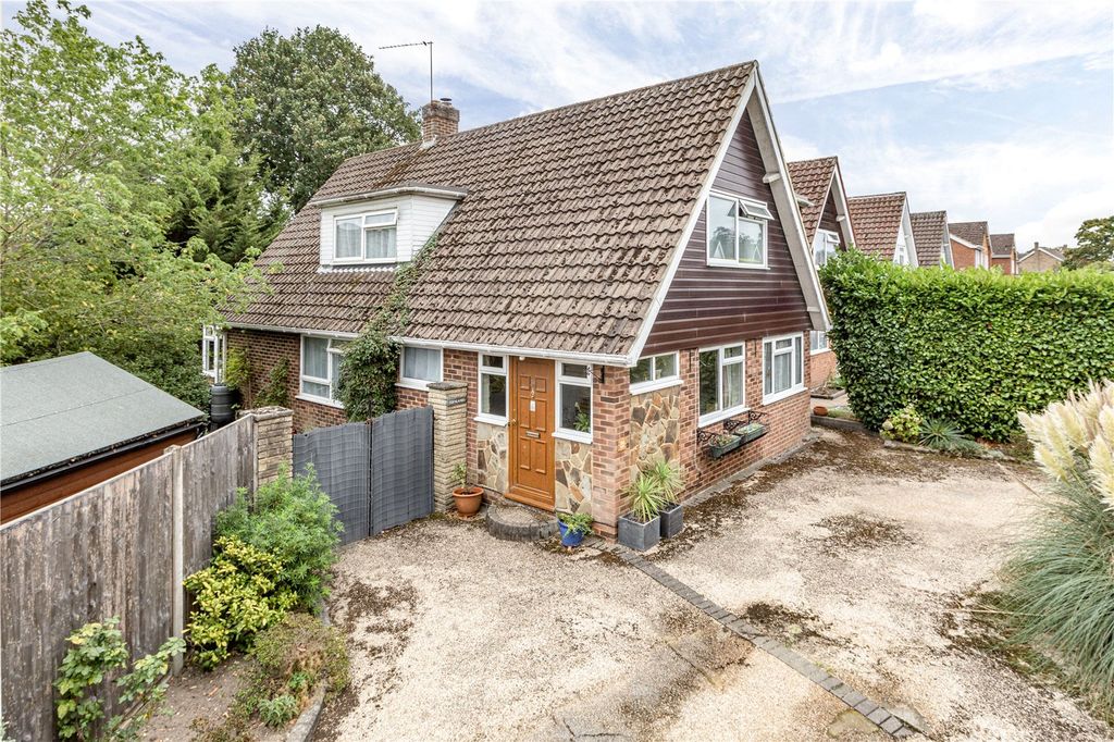 Property photo 1 of 29 Picture No. 33