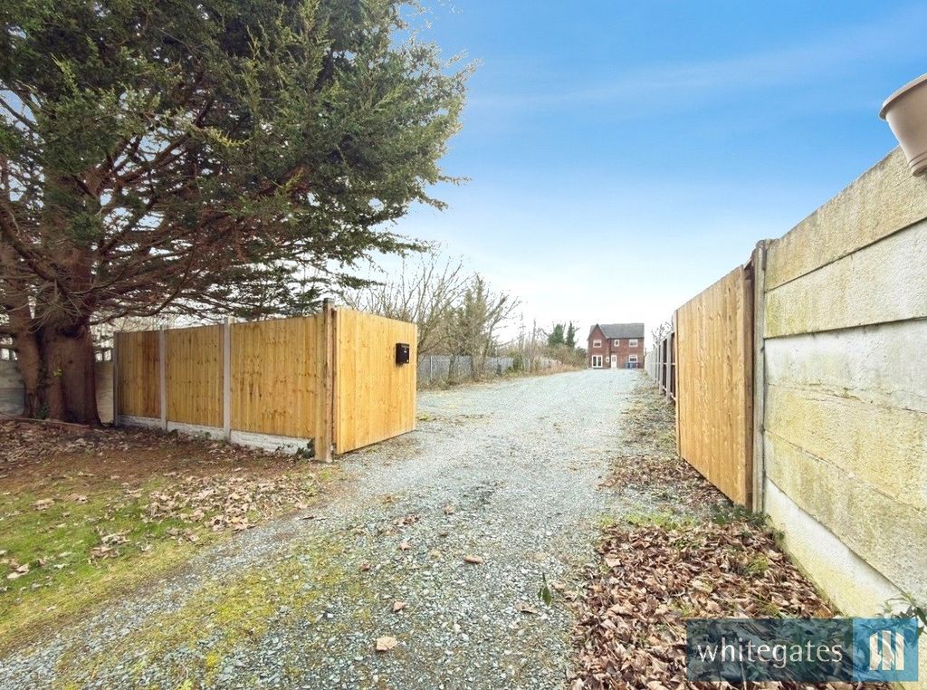 Property photo 1 of 23 Picture No. 02