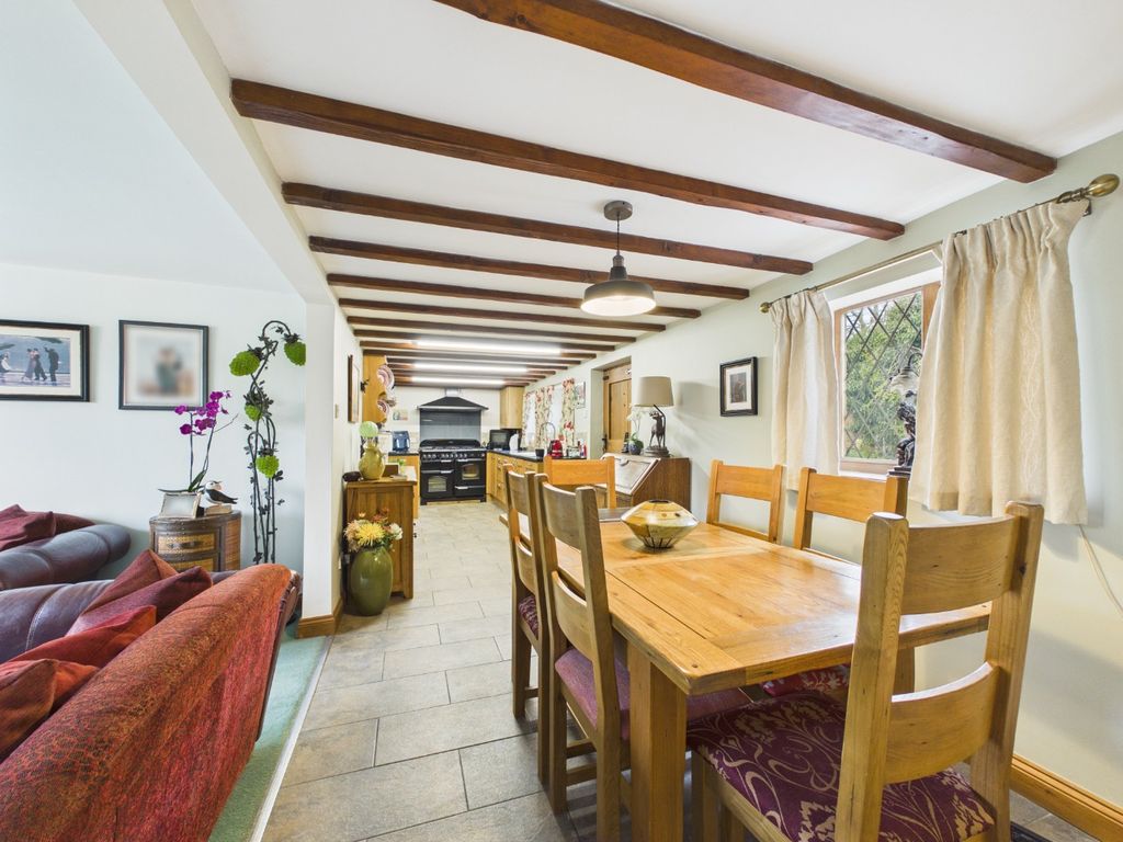 Property photo 3 of 18 3237379