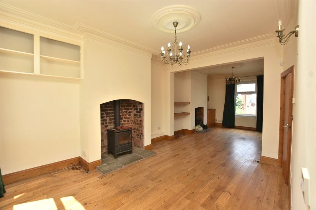 Property photo 2 of 17 Living Room