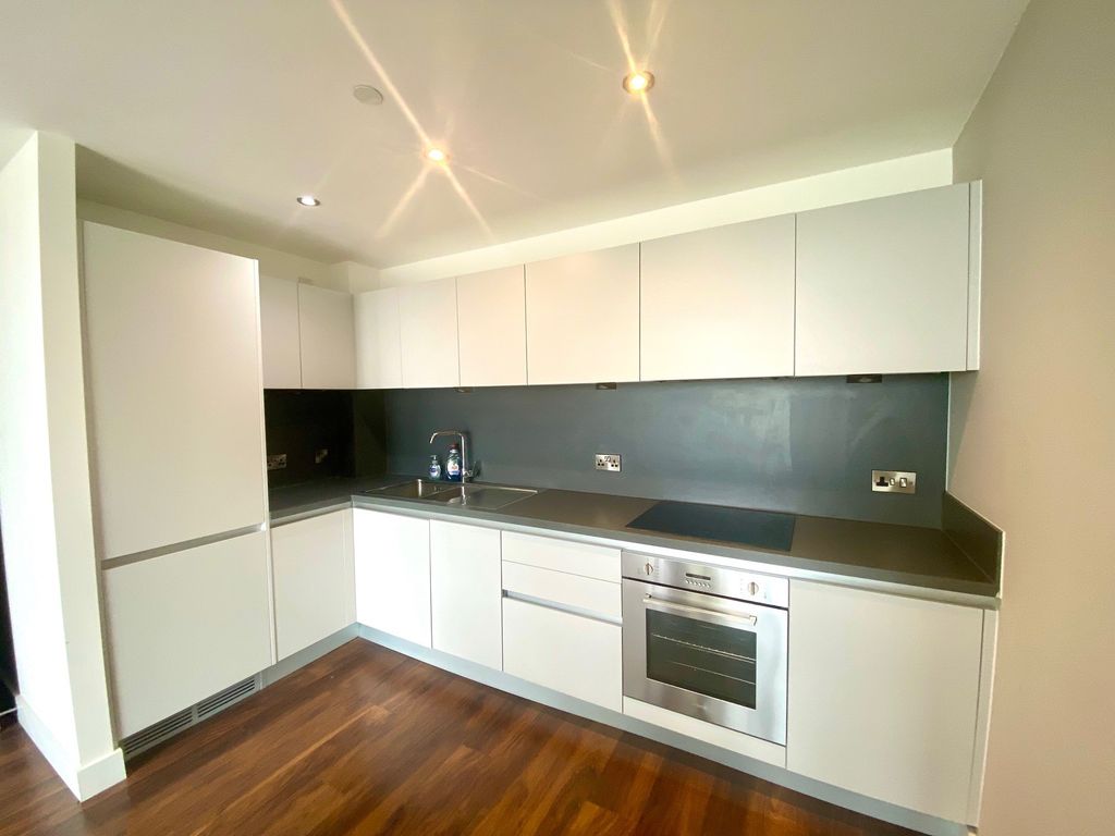 Property photo 3 of 9