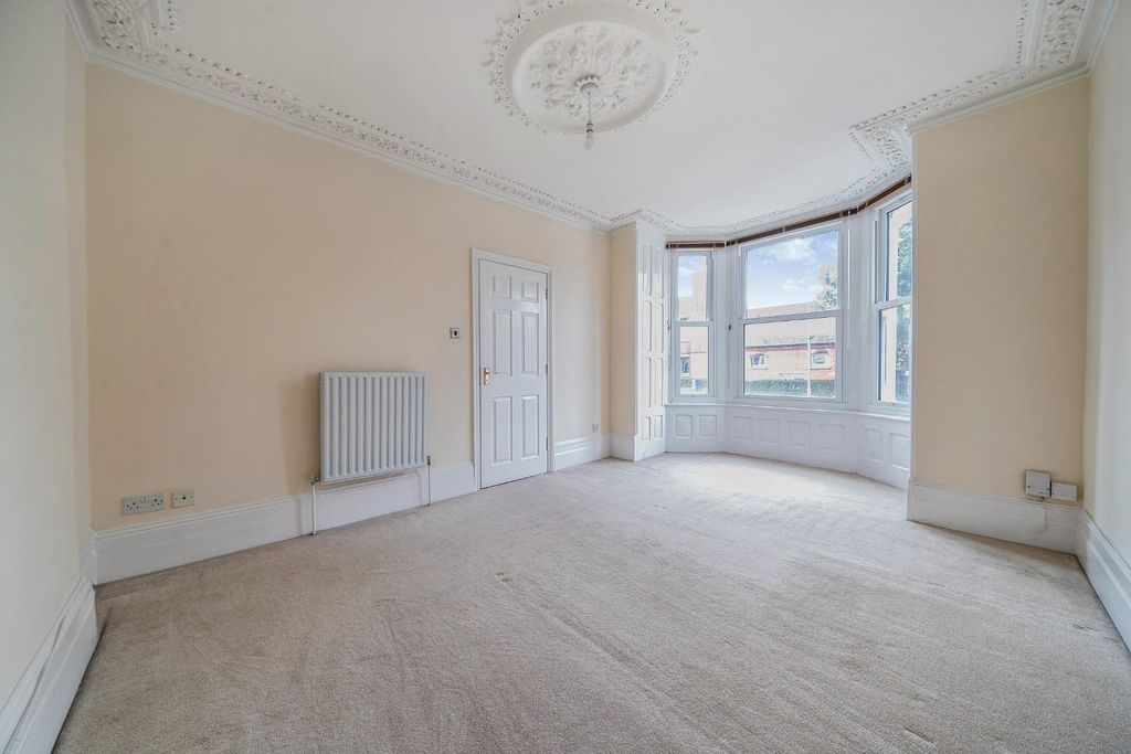 Property photo 2 of 11 1377043-1-6911B5347Bfcf.Jpg