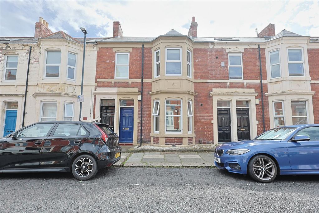 Property photo 1 of 13 96Af9C58-A31F-40F4-A78C-2490B6756Bb0.Jpeg