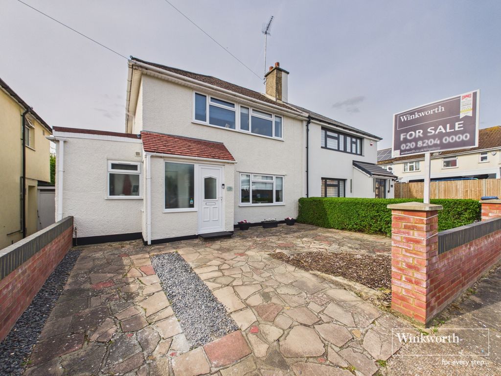 Property photo 1 of 14 External