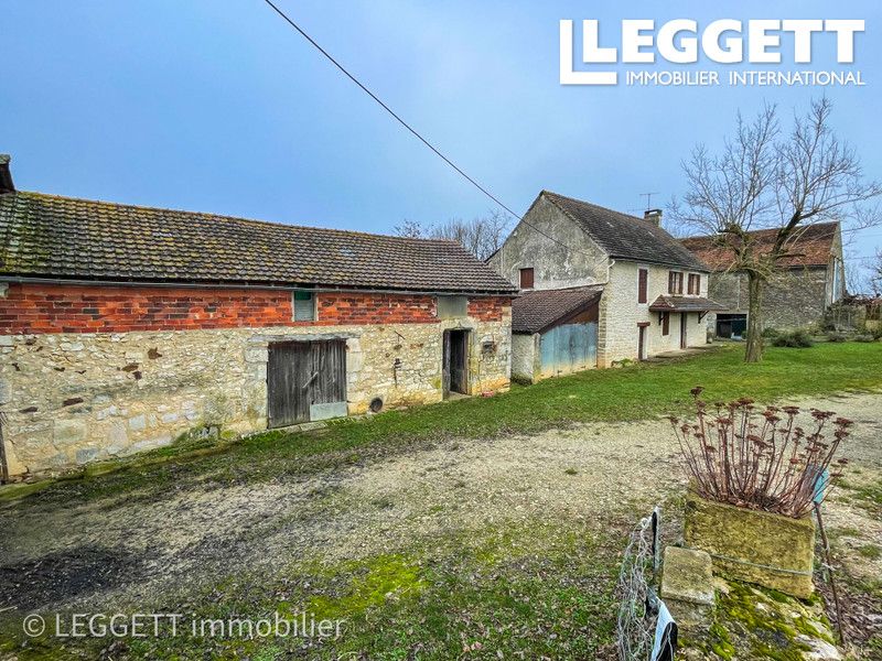 Property photo 3 of 10