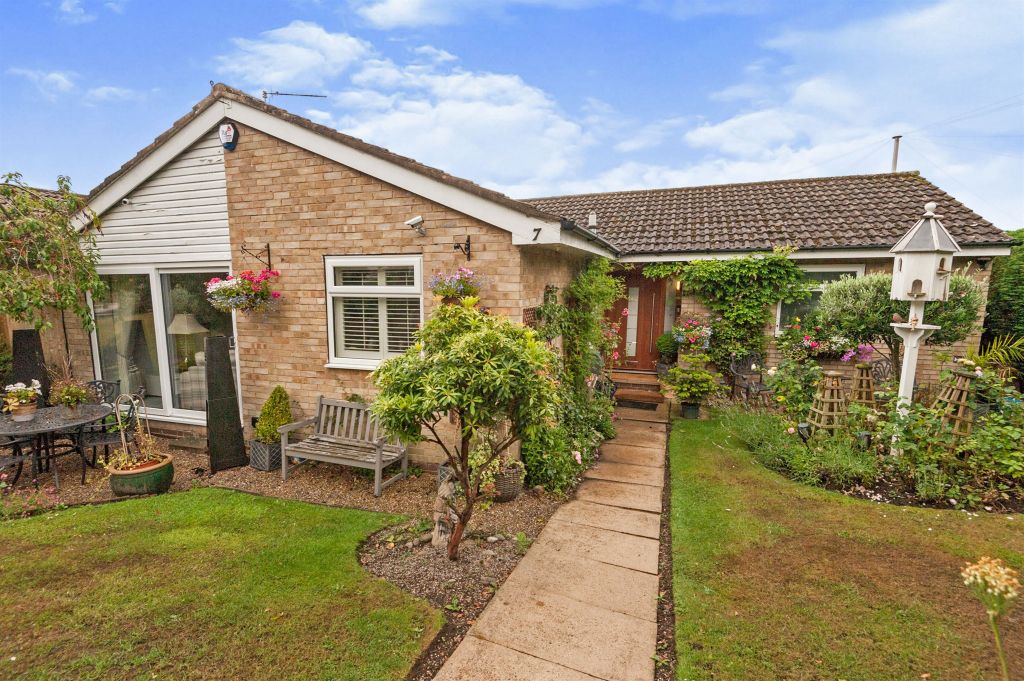 Property photo 1 of 14