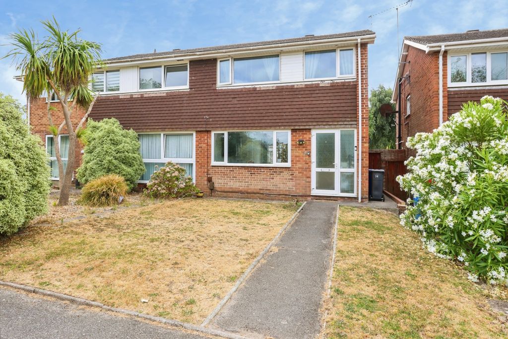 Property photo 1 of 17 Pbox-Img.Jpg