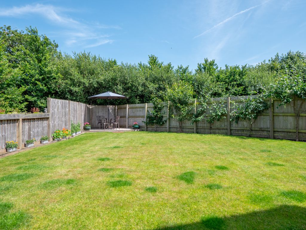 Property photo 3 of 19