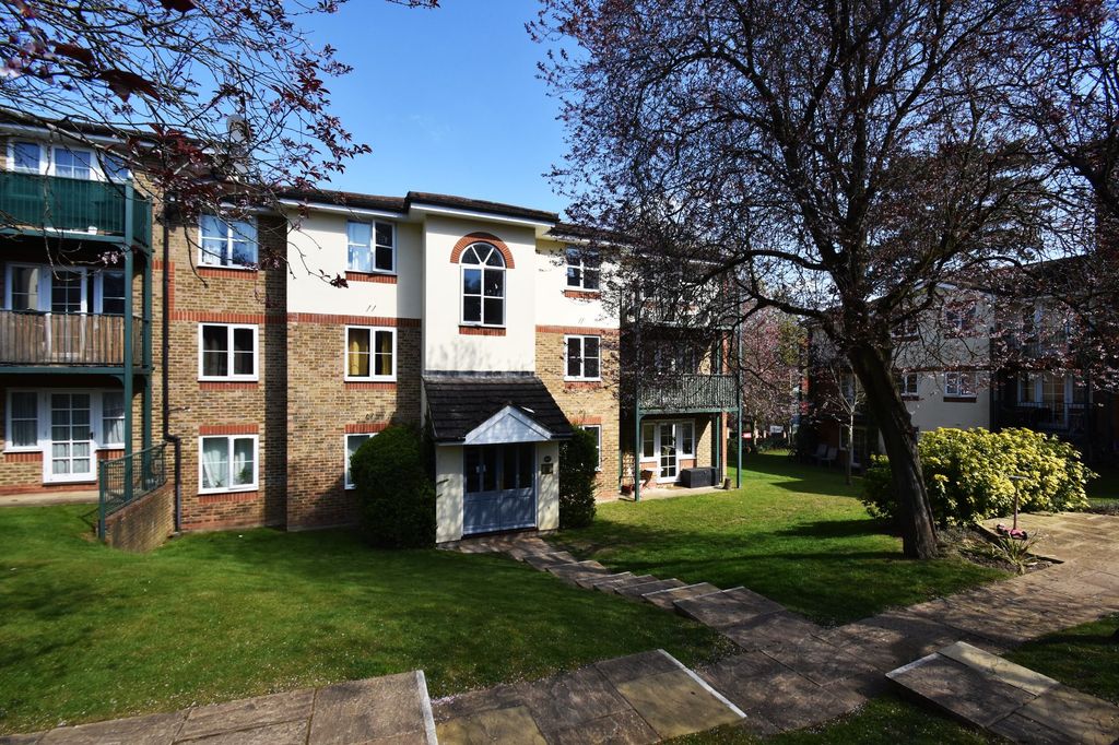 Property photo 1 of 7
