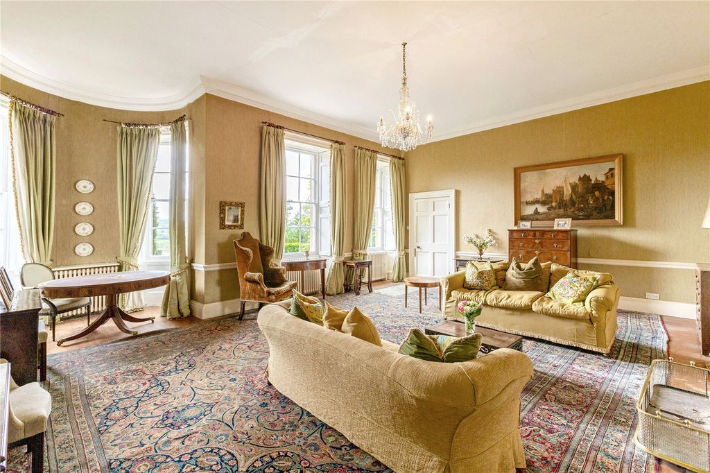 Property photo 3 of 26 Drawing Room