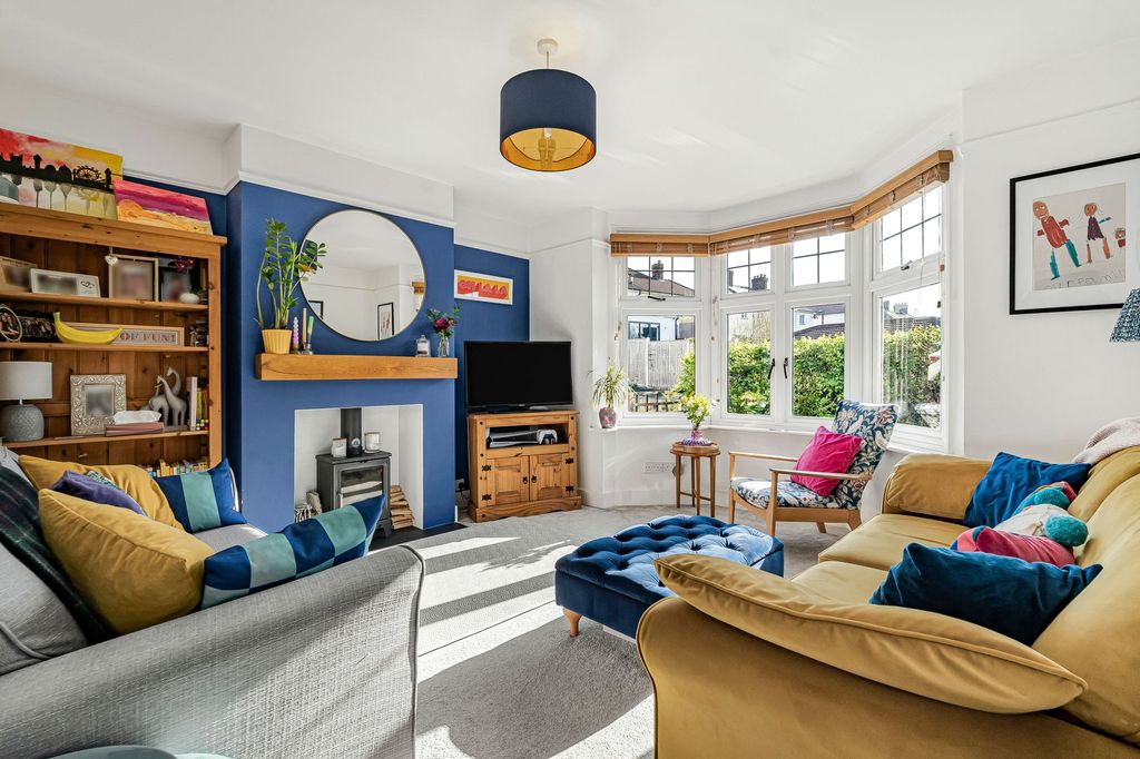 Property photo 3 of 23