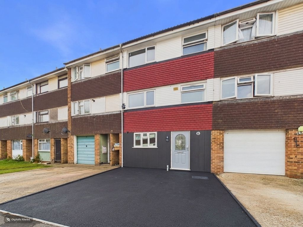 Property photo 1 of 14 5521971