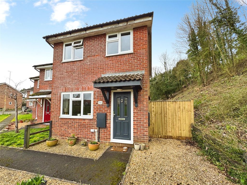 Property photo 1 of 18 Picture No. 09