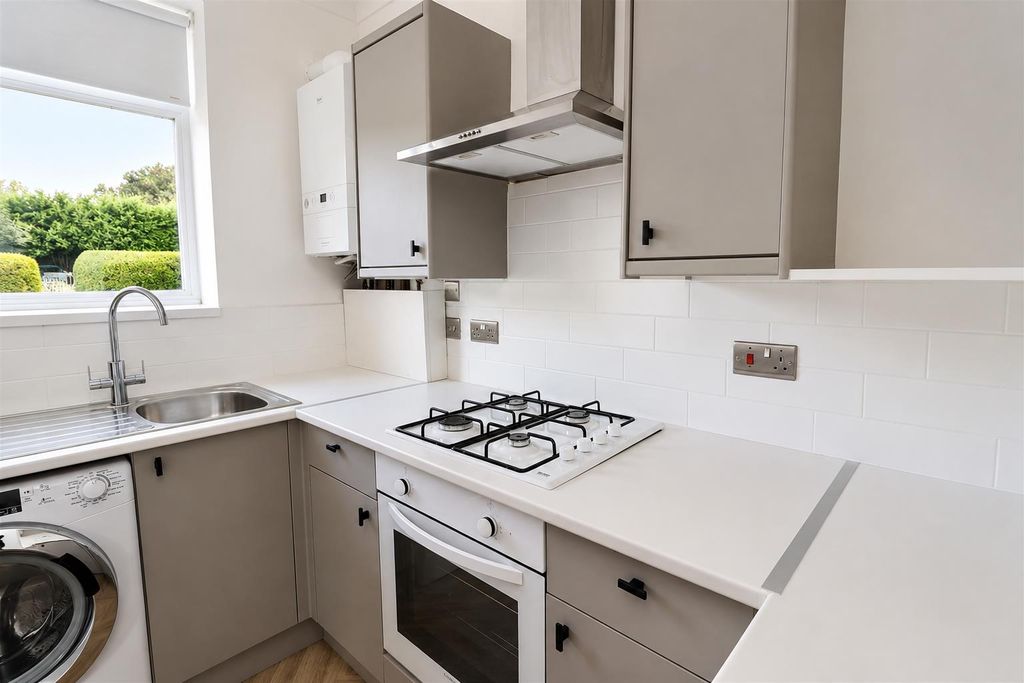 Property photo 3 of 7 Prescott Kitchen.Png