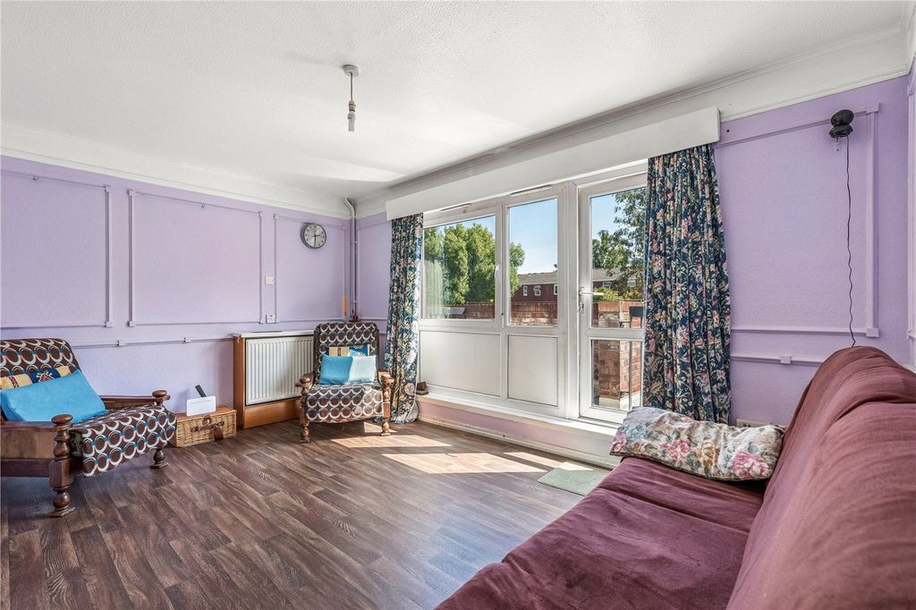 Property photo 1 of 11 Picture No. 05