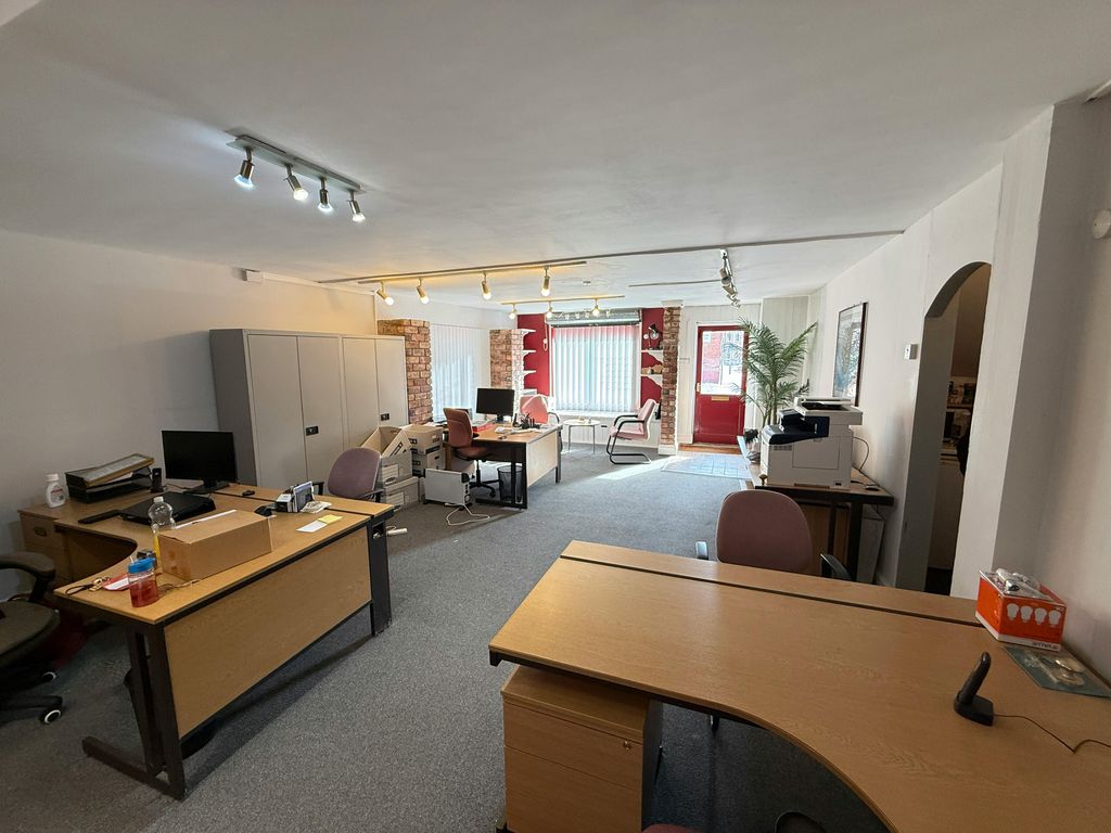 Property photo 2 of 5 20260326_144112942_Ios (1).Jpg