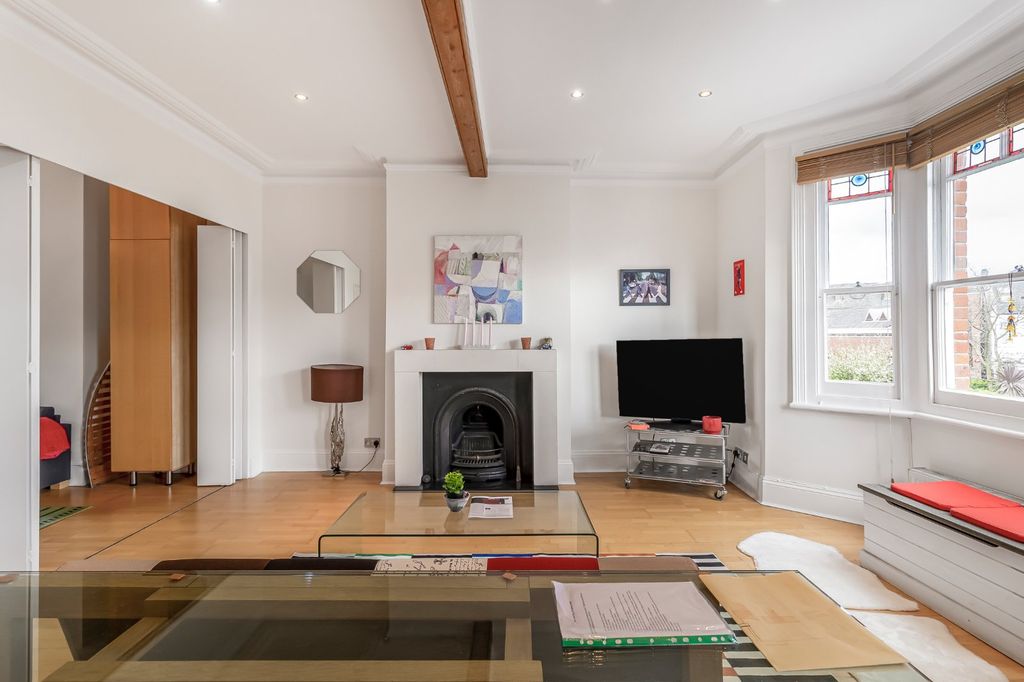 Property photo 2 of 11 Picture No. 08