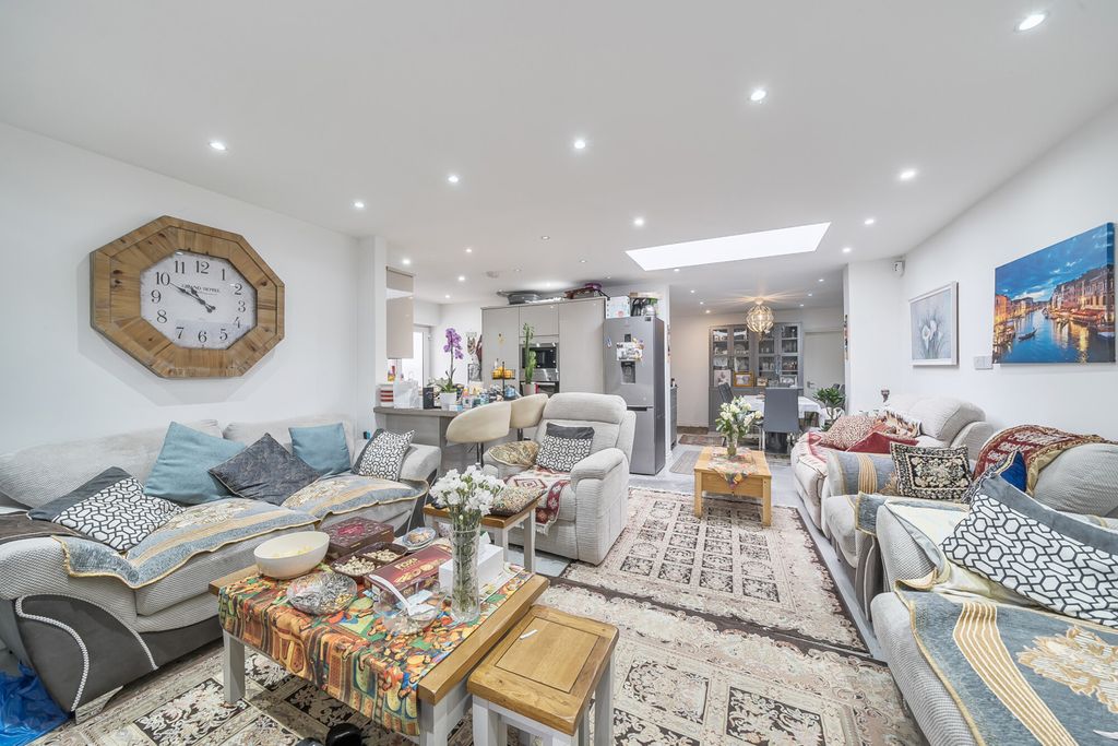 Property photo 2 of 22 1341747-7-68A336A...