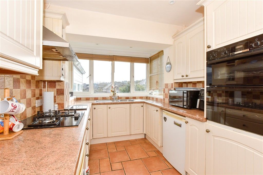 Property photo 1 of 15 Kitchen