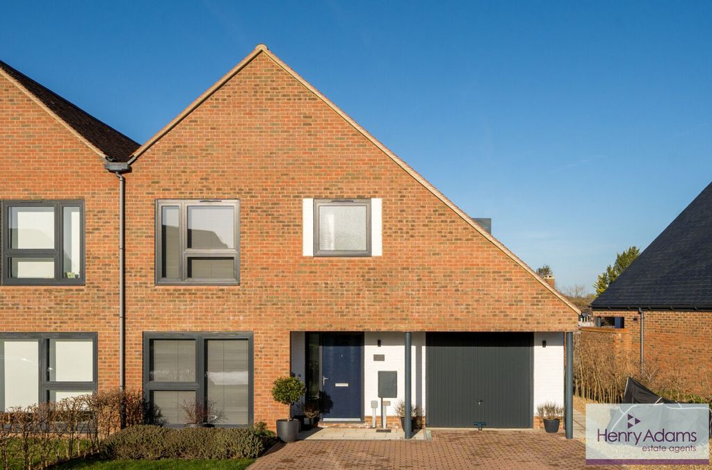 Additional image 21 of 3 bed semi-detached house for saleFrancis Rose Way, Liss GU33