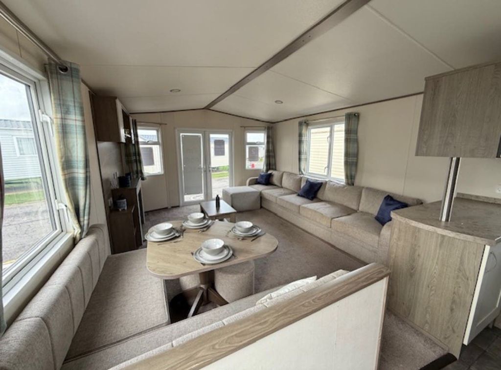 Property photo 1 of 6 Car0027155 - Static Caravan