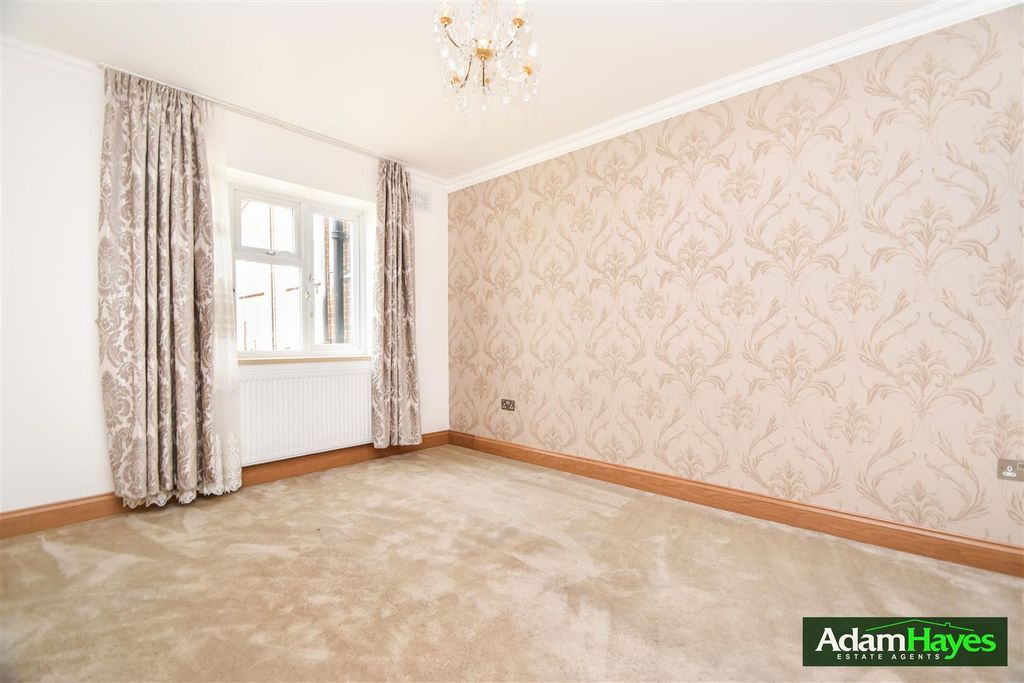 Property photo 3 of 8 Dsc_0075.Jpg