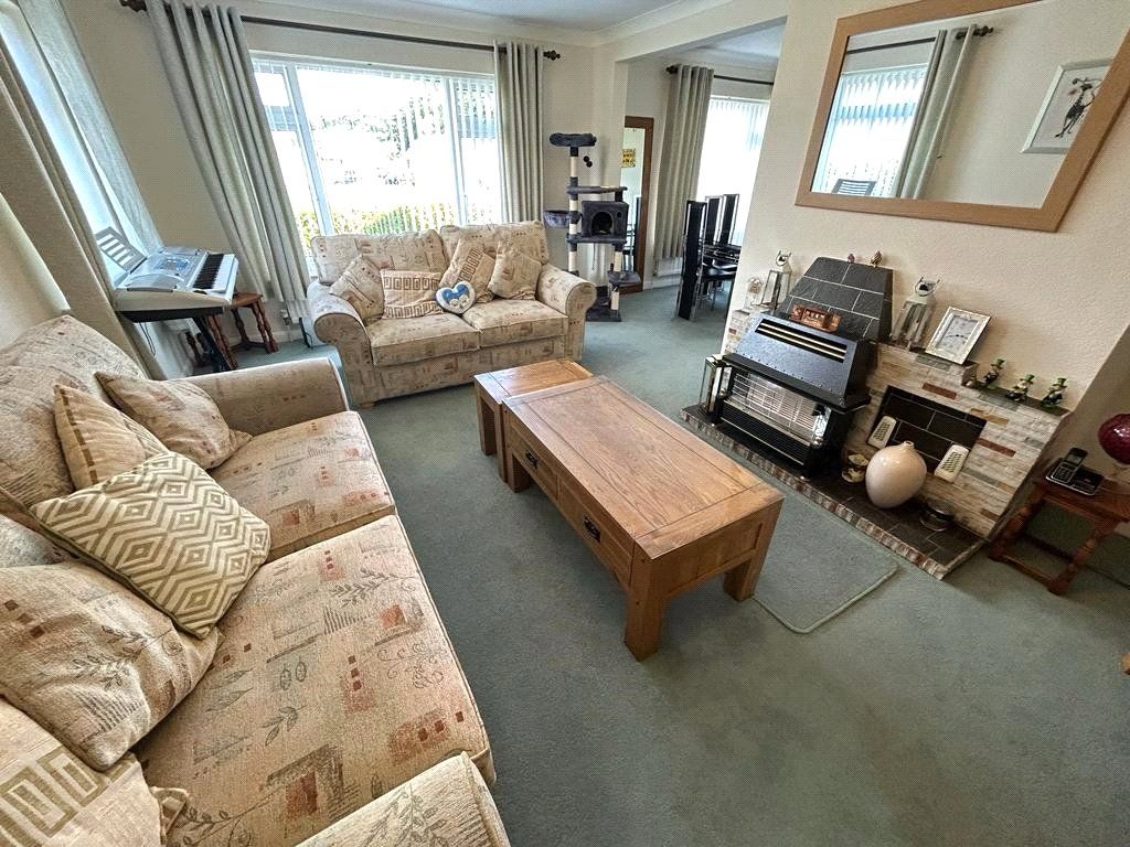 Property photo 3 of 15 Picture No. 06