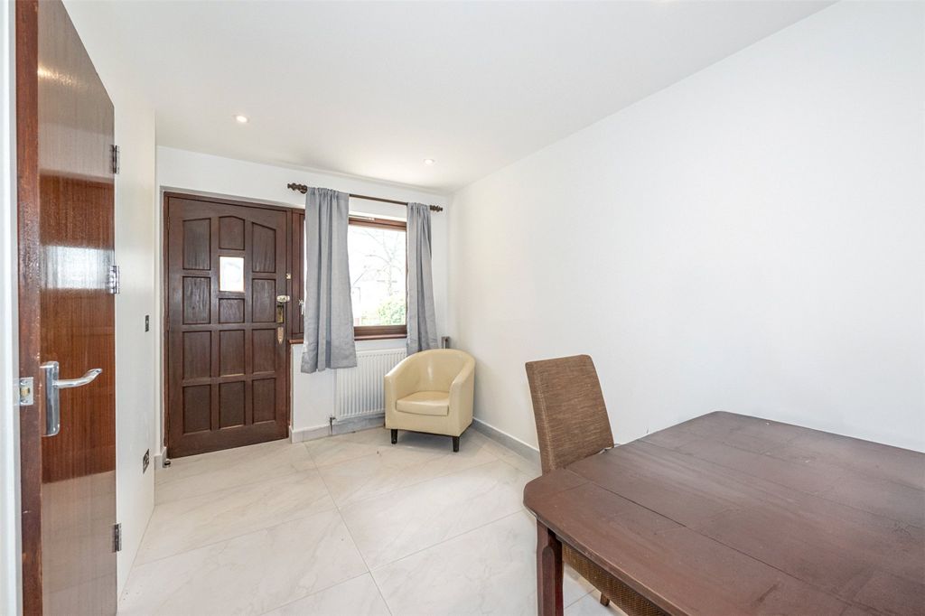 Property photo 3 of 13 Picture No. 07