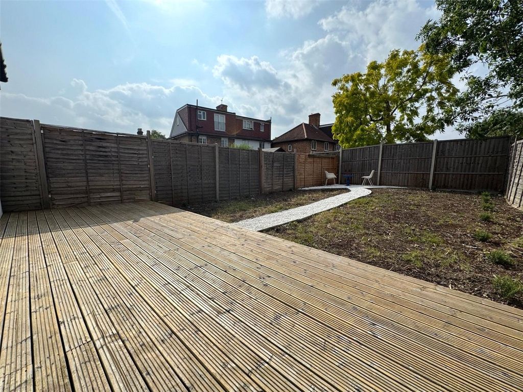 Property photo 2 of 7 Picture No. 21