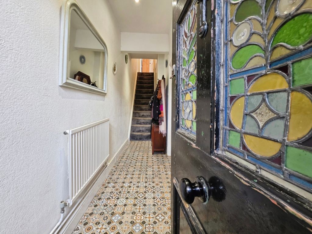 Property photo 3 of 45 Pbox-Img.Jpg
