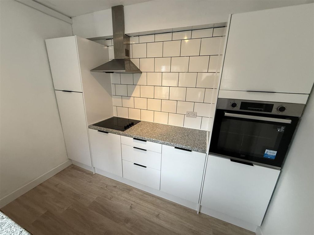 Property photo 3 of 14 Img_0182.Jpg