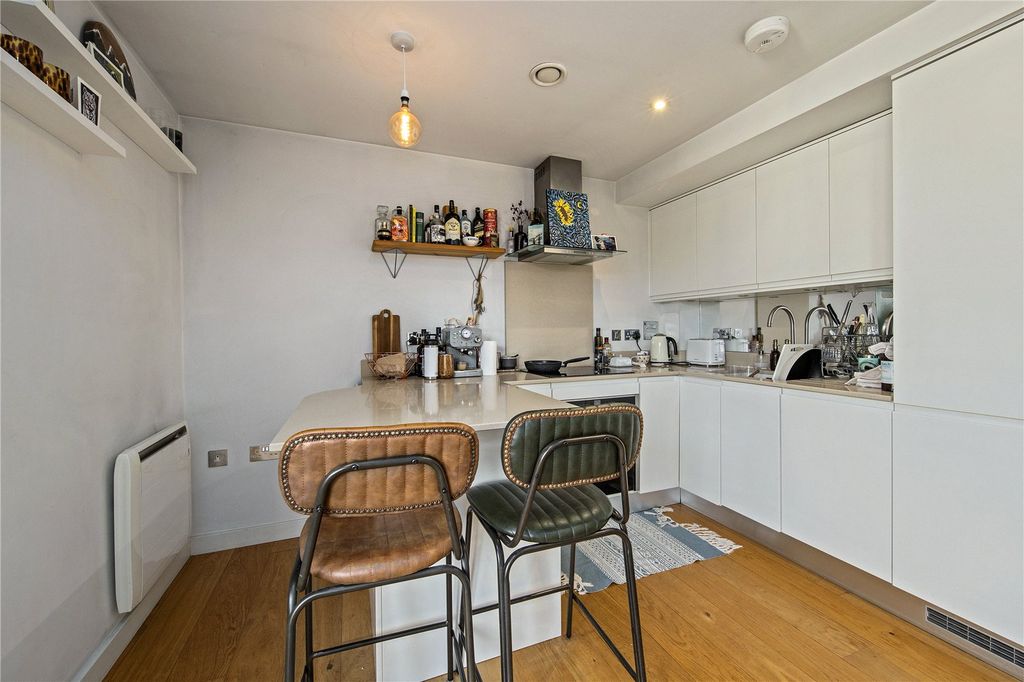 Property photo 2 of 8 Picture No. 04